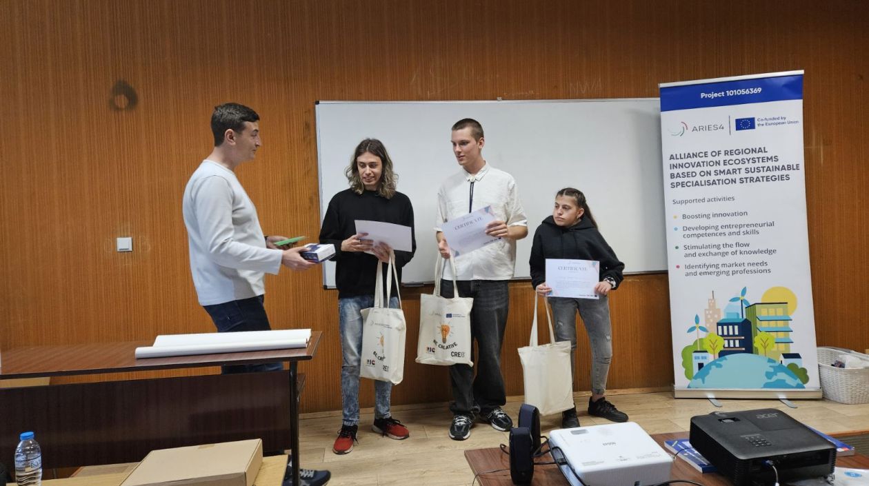 Studenter i Gabrovo gav kreatvia lösningar för företagens hållbarhet
